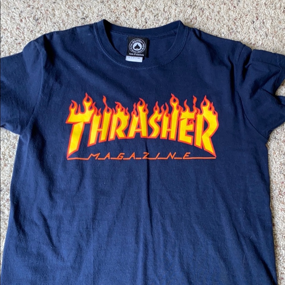 THRASHER navy blue tee size small